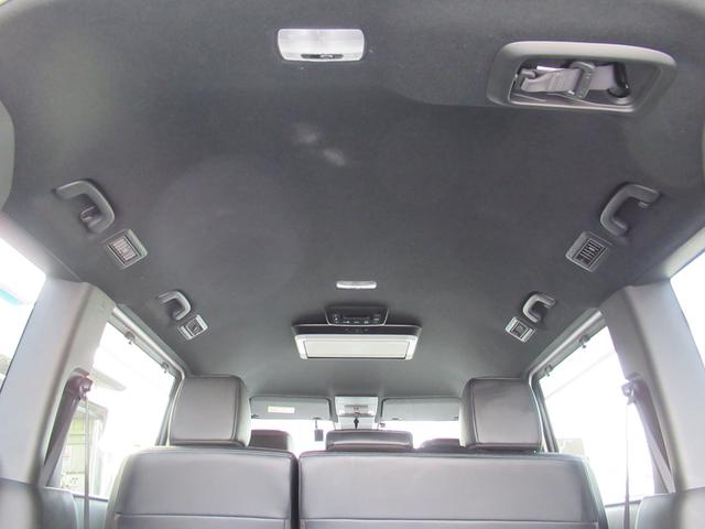 ステップワゴン ｅ：ＨＥＶスパーダ　衝突被害軽減ブレーキ　ＡＣＣ　前後ドラレコ　純正メモリーナビ　Ｂカメラ　ＴＶ　ＣＤ　ＤＶＤ　ＵＳＢ　ＢＴ　両側ＰＳＤ　後席モニタ　純正ＡＷ　ＬＥＤ　Ｓヒータ　Ｐテールゲート　ＥＴＣ　１オーナ　禁煙車（32枚目）