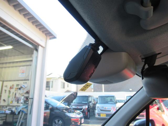 Ｎ－ＷＧＮ Ｌ　衝突被害軽減ブレーキ　ＡＣＣ　前後ドラレコ　純正メモリーナビ　Ｂカメラ　フルセグＴＶ　ＣＤ　ＤＶＤ　ＵＳＢ　Ｂｌｕｅｔｏｏｔｈ　ＬＥＤ　オートライト　Ｓヒーター　クリアランスソナー　１オーナー　禁煙車（11枚目）