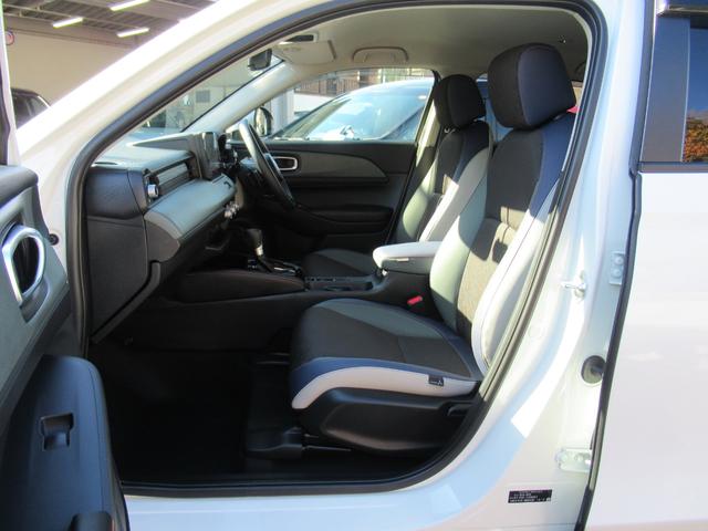 ヴェゼル ｅ：ＨＥＶ　Ｘ・ＨｕＮＴパッケージ　衝突被害軽減ブレーキ　ＡＣＣ　ドラレコ　純正メモリーナビ　Ｂカメラ　フルセグＴＶ　ＣＤ　ＤＶＤ　ＵＳＢ入力端子　ＢＴ　純正ＡＷ　ＬＥＤ　クリアランスソナー　ルーフレール　ＥＴＣ２．０　１オーナ　禁煙車（15枚目）