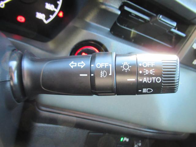 ヴェゼル ｅ：ＨＥＶ　Ｘ・ＨｕＮＴパッケージ　衝突被害軽減ブレーキ　ＡＣＣ　ドラレコ　純正メモリーナビ　Ｂカメラ　フルセグＴＶ　ＣＤ　ＤＶＤ　ＵＳＢ入力端子　ＢＴ　純正ＡＷ　ＬＥＤ　クリアランスソナー　ルーフレール　ＥＴＣ２．０　１オーナ　禁煙車（40枚目）