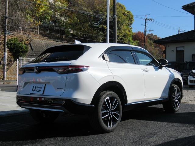 ヴェゼル ｅ：ＨＥＶ　Ｚ　衝突被害軽減ブレーキ　ＡＣＣ　ドラレコ　純正メモリーナビ　Ｂカメラ　フルセグＴＶ　ＵＳＢ入力端子　Ｂｌｕｅｔｏｏｔｈ　純正ＡＷ　ＬＥＤ　Ｓヒーター　Ｐテールゲート　ＥＴＣ２．０　１オーナー　禁煙車（2枚目）