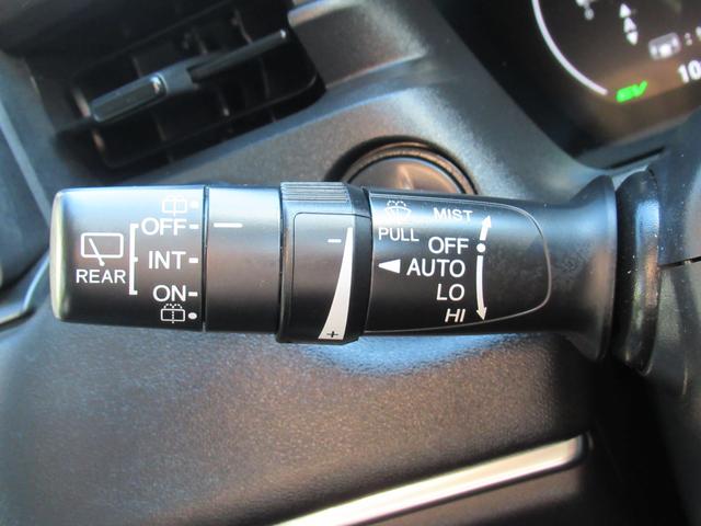 ヴェゼル ｅ：ＨＥＶ　Ｚ　衝突被害軽減ブレーキ　ＡＣＣ　ドラレコ　純正メモリーナビ　Ｂカメラ　フルセグＴＶ　ＵＳＢ入力端子　Ｂｌｕｅｔｏｏｔｈ　純正ＡＷ　ＬＥＤ　Ｓヒーター　Ｐテールゲート　ＥＴＣ２．０　１オーナー　禁煙車（39枚目）