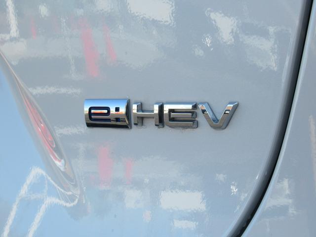 ヴェゼル ｅ：ＨＥＶ　Ｚ　衝突被害軽減ブレーキ　ＡＣＣ　ドラレコ　純正メモリーナビ　Ｂカメラ　フルセグＴＶ　ＵＳＢ入力端子　Ｂｌｕｅｔｏｏｔｈ　純正ＡＷ　ＬＥＤ　Ｓヒーター　Ｐテールゲート　ＥＴＣ２．０　１オーナー　禁煙車（64枚目）