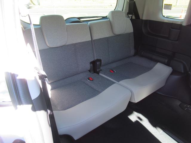 �R��ڂ��K�v�\���ȋ�Ԃ��m�ۂ��Ă��܂��B