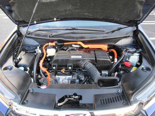 オデッセイハイブリッド ｅ：ＨＥＶアブソルート　衝突被害軽減ブレーキ　ＡＣＣ　前後ドラレコ　純正メモリーナビ　全周囲カメラ　フルセグＴＶ　ＤＶＤ　ＵＳＢ　Ｂｌｕｅｔｏｏｔｈ　両側ＰＳＤ　純正ＡＷ　ＬＥＤ　Ｐシート　Ｐセンサー　ＥＴＣ２．０　１オーナ（22枚目）