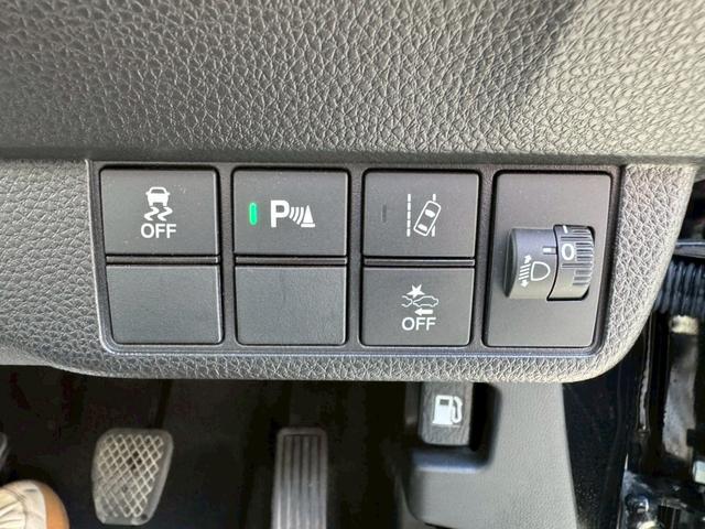 Ｎ－ＯＮＥ ＲＳ　ＥＴＣ　バックカメラ　ナビ　ＴＶ　クリアランスソナー　オートクルーズコントロール　レーンアシスト　衝突被害軽減システム　オートライト　ＬＥＤヘッドランプ　スマートキー　アイドリングストップ（9枚目）