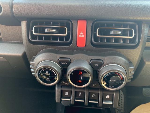 ジムニー ＸＣ　４ＷＤ　クリアランスソナー　オートクルーズコントロール　レーンアシスト　衝突被害軽減システム　オートライト　ＬＥＤヘッドランプ　ヘッドライトウォッシャー　スマートキー　アイドリングストップ（4枚目）