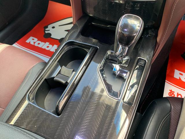 クラウンハイブリッド アスリートＳ　ドライブレコーダー　ＥＴＣ　オートクルーズコントロール　バックカメラ　ナビ　ＴＶ　アルミホイール　ＨＩＤ　サンルーフ　ＣＶＴ　シートヒーター　シートエアコン　スマートキー　電動格納ミラー（10枚目）