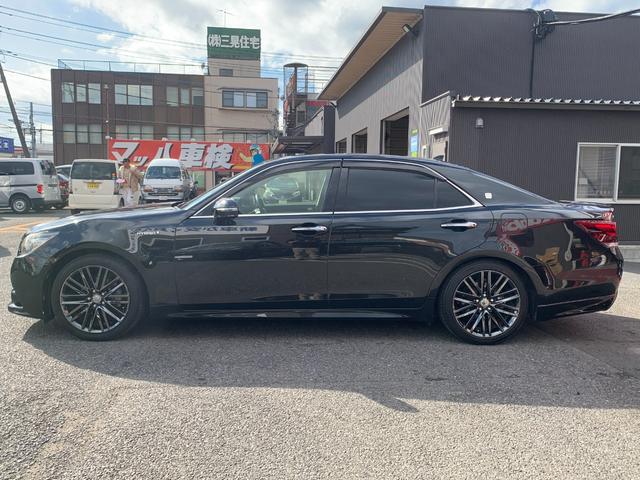 クラウンハイブリッド アスリートＳ　ドライブレコーダー　ＥＴＣ　オートクルーズコントロール　バックカメラ　ナビ　ＴＶ　アルミホイール　ＨＩＤ　サンルーフ　ＣＶＴ　シートヒーター　シートエアコン　スマートキー　電動格納ミラー（22枚目）