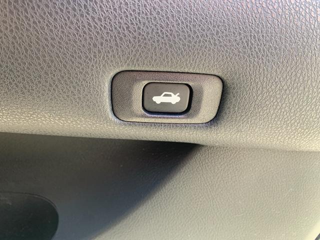 クラウンハイブリッド アスリートＳ　ドライブレコーダー　ＥＴＣ　オートクルーズコントロール　バックカメラ　ナビ　ＴＶ　アルミホイール　ＨＩＤ　サンルーフ　ＣＶＴ　シートヒーター　シートエアコン　スマートキー　電動格納ミラー（35枚目）