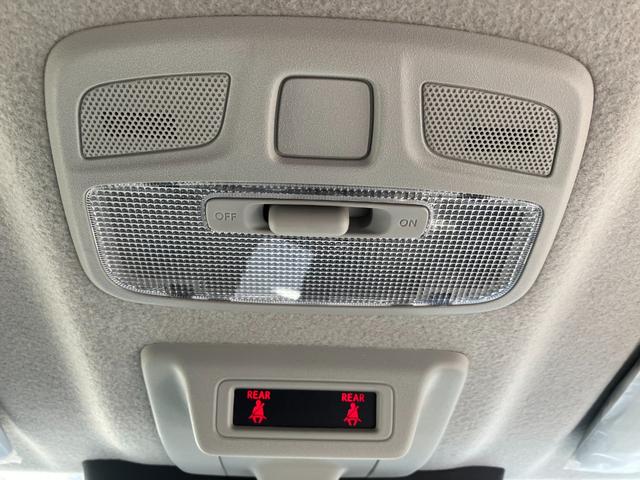 ジムニーノマド FC 4WD クリアランスソナー オートクルーズコントロール レーンアシスト 衝突被害軽減システム オートライト LEDヘッドランプ ヘッドライトウォッシャー アルミホイール スマートキー(12枚目)