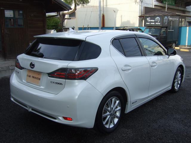 ＣＴ ＣＴ２００ｈ　バージョンＣ　禁煙車　赤内装　パドルシフト　クルーズコントロール　シートヒーター　スマートキー　点検整備記録簿　走行７７７４１キロ（7枚目）
