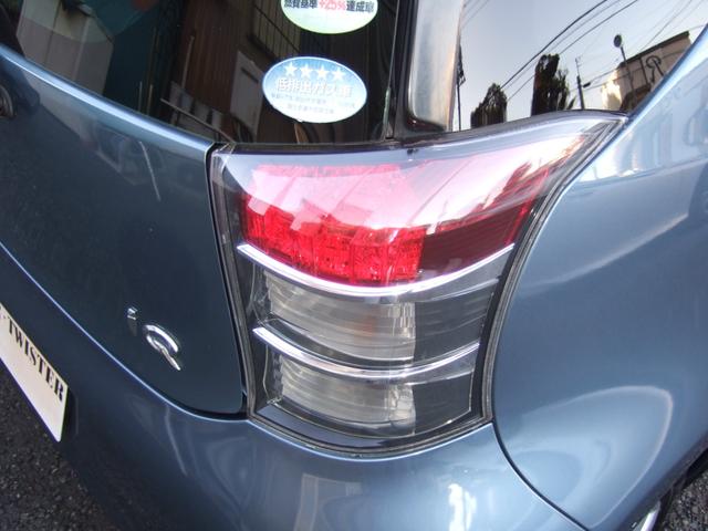 ｉＱ １００Ｇ　禁煙車　スマートキー　オートエアコン　走行４８５３５キロ　セラミック系コーティング済（33枚目）