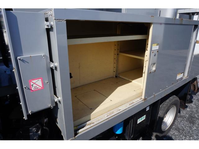 高所作業車 アイチ製電工仕様 ナビ Bカメラ走行6.9万(20枚目)