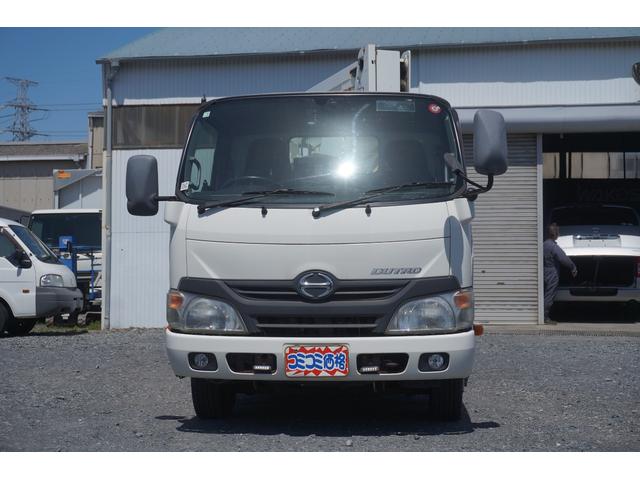 デュトロ 　高所作業車　ＳＥ０８Ｃ　８ｍ高所　ジャッキ自動張り出し　電工　ＦＲＰバケット　バッテリーユニット駆動　左右荷室　架装３０６８時間　常時バックカメラ（3枚目）