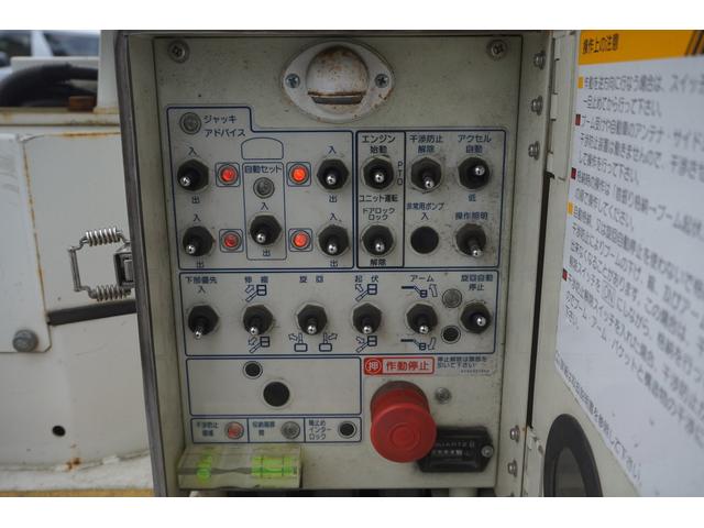 デュトロ 　高所作業車　ＳＥ０８Ｃ　８ｍ高所　ジャッキ自動張り出し　電工　ＦＲＰバケット　バッテリーユニット駆動　左右荷室　架装３０６８時間　常時バックカメラ（19枚目）