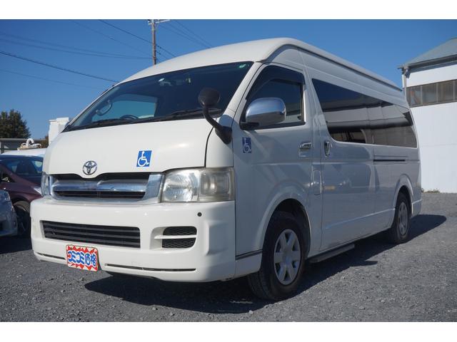 ハイエースコミューター ウェルキャブ　Ｂタイプ　車椅子移動車２台　バッテリー新品　左電動パワースライド　車椅子固定装置２基　ストレッチャー固定バー　座席８人　計１０人乗車　コーナーセンサー（5枚目）