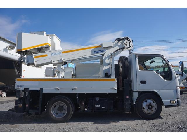 エルフトラック 高所作業車 アイチ製SH11A ジャッキ自動セット ブーム自動格納 架装部1893時間 走行6.9万キロ ETC ナビ TV ジョイスティック 左荷箱 走行6.3万キロ バックカメラ(7枚目)