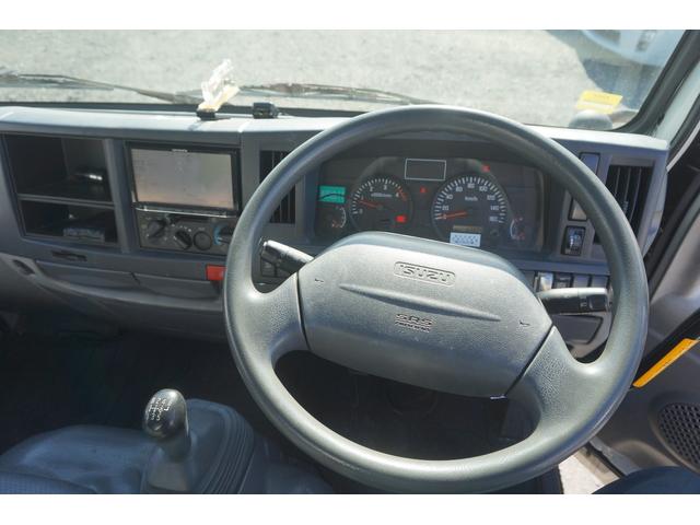 エルフトラック 高所作業車 アイチ製SH11A ジャッキ自動セット ブーム自動格納 架装部1893時間 走行6.9万キロ ETC ナビ TV ジョイスティック 左荷箱 走行6.3万キロ バックカメラ(15枚目)