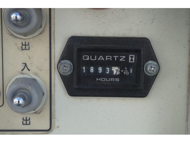 エルフトラック 高所作業車 アイチ製SH11A ジャッキ自動セット ブーム自動格納 架装部1893時間 走行6.9万キロ ETC ナビ TV ジョイスティック 左荷箱 走行6.3万キロ バックカメラ(23枚目)