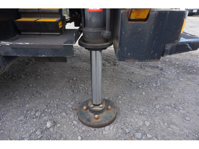 エルフトラック 高所作業車 アイチ製SH11A ジャッキ自動セット ブーム自動格納 架装部1893時間 走行6.9万キロ ETC ナビ TV ジョイスティック 左荷箱 走行6.3万キロ バックカメラ(33枚目)