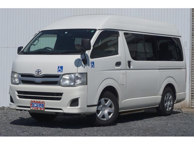ハイエースバン ウェルキャブ 車椅子移動車 Bタイプ 車椅子固定2台 福祉車両 リアリフト 10人乗車 走行10.2万キロ タイミングチェーン キーレス ガソリン(2枚目)
