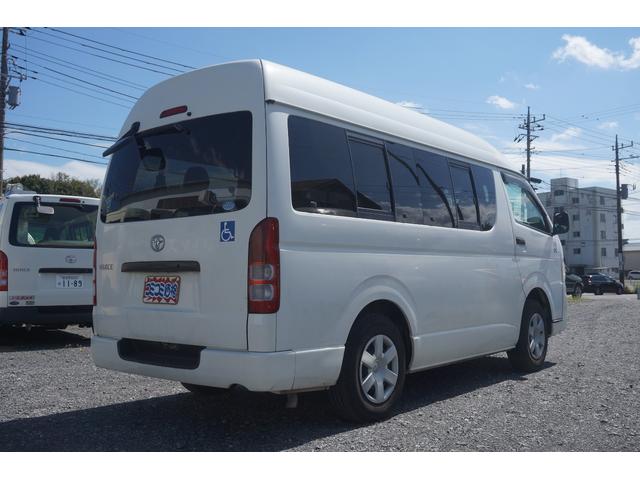 ハイエースバン ウェルキャブ 車椅子移動車 Bタイプ 車椅子固定2台 福祉車両 リアリフト 10人乗車 走行10.2万キロ タイミングチェーン キーレス ガソリン(10枚目)