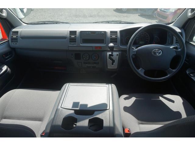 ハイエースバン ウェルキャブ 車椅子移動車 Bタイプ 車椅子固定2台 福祉車両 リアリフト 10人乗車 走行10.2万キロ タイミングチェーン キーレス ガソリン(11枚目)