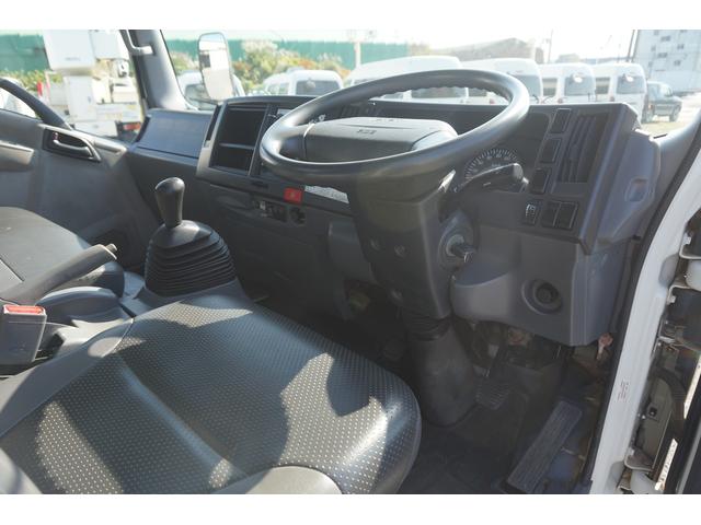 エルフトラック 散水車 4000L 前圧力後重力散水 走行2.6万キロ 6速MT 極東製LH04-302R 車両総重量7.295キロ 準中型免許(11枚目)