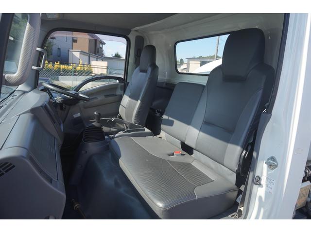 エルフトラック 散水車 4000L 前圧力後重力散水 走行2.6万キロ 6速MT 極東製LH04-302R 車両総重量7.295キロ 準中型免許(14枚目)