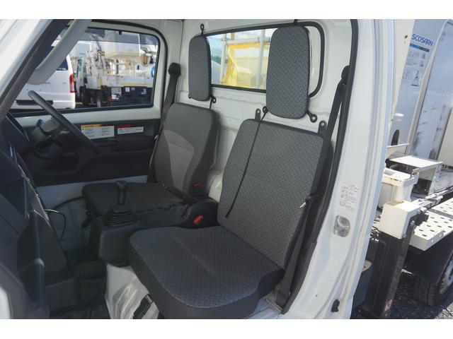 キャリイトラック 　高所作業車　アイチ製ＳＣ０５ＡＲＮ　５．４ｍ　２駆４駆切り替え　５速　ナビ　ＴＶ　常時バックカメラ　ＥＴＣ　走行４．４万キロ　Ｂｌｕｅｔｏｏｔｈ　コーナーセンサー（12枚目）