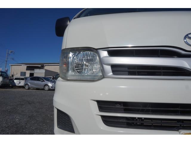 レジアスエースコミューター ウェルキャブ　車椅子固定装置　Ｄタイプ　車椅子４台積み　リアリフト　ディーゼル車　９人乗車　走行７．３万キロ　ＮＯＸＰＭ適合　軽油（36枚目）