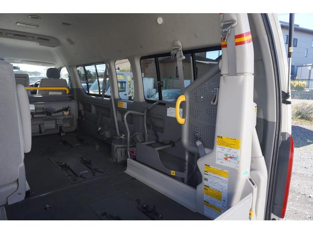 �㕔�R���f�B�V������