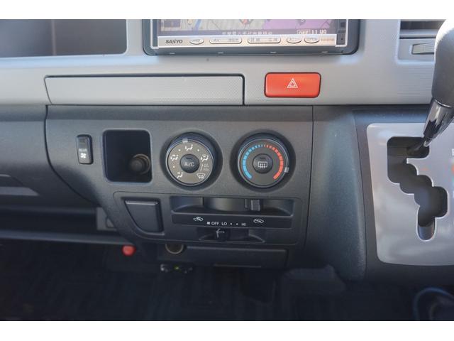 �G�A�R��������