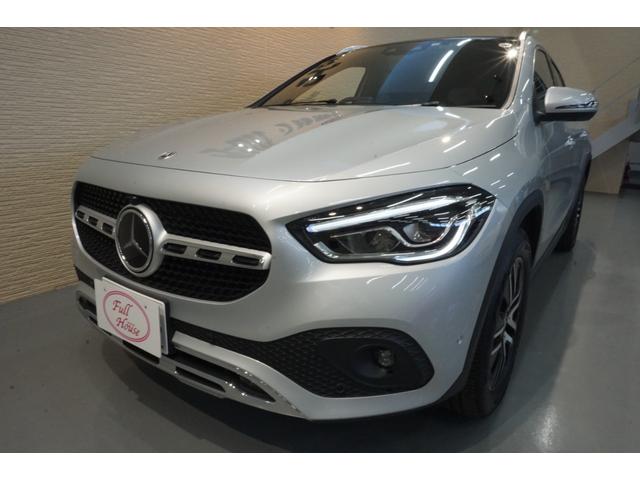 ＧＬＡクラス ＧＬＡ２００ｄ　４マチック　ワンオーナー　レザーエクスクルーシブ　レーダーセーフティＰ　パワーシート　フルセグ　３６０カメラ　クロレザー　シートヒーター　純正ドラレコ前後　パワーテールゲート　置くだけ充電　ＬＥＤライト（7枚目）