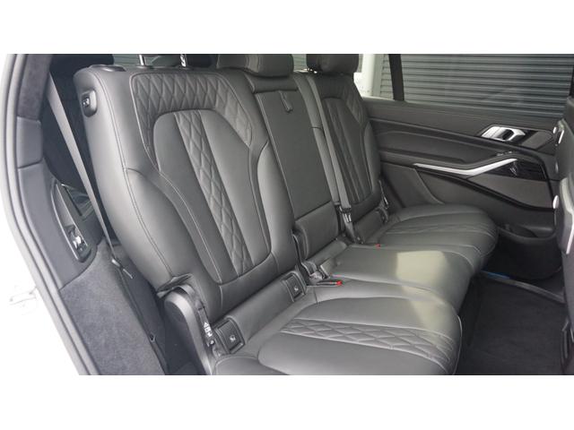 Ｘ７ ｘＤｒｉｖｅ　４０ｄ　Ｍスポーツ　フルセグ　３６０カメラ　クロレザー　エア＆シートヒーター　ステアヒーター　マッサージ付　温冷カップフォルダ　純正ドラレコ前後　ＰＤＣ　ＢＳＭ　レーンキープ　アンビエント　エアサス　ワイヤレスチャージ（25枚目）