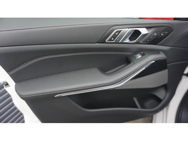 Ｘ７ ｘＤｒｉｖｅ　４０ｄ　Ｍスポーツ　フルセグ　３６０カメラ　クロレザー　エア＆シートヒーター　ステアヒーター　マッサージ付　温冷カップフォルダ　純正ドラレコ前後　ＰＤＣ　ＢＳＭ　レーンキープ　アンビエント　エアサス　ワイヤレスチャージ（49枚目）