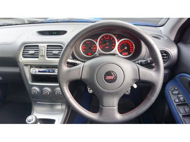 インプレッサ WRX STIスペックC V LTD2005 ワンオーナー 350台限定 ケンウッドMD キーレス ブレンボ 専用ホワイトホイール リアオーナメント(22枚目)