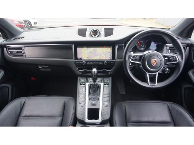 マカン マカンＧＴＳ　スポーツクロノ　純正ナビ　３６０カメラ　エントリードライブ　プライバシーガラス　クロレザー　シートヒーター　レーンアシスト　カラークレスト　パークアシスト　スポーツエグゾースト　ＲＳスパイダー２０ＡＷ（2枚目）