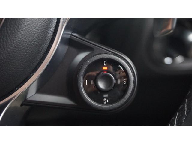 マカン マカンＧＴＳ　スポーツクロノ　純正ナビ　３６０カメラ　エントリードライブ　プライバシーガラス　クロレザー　シートヒーター　レーンアシスト　カラークレスト　パークアシスト　スポーツエグゾースト　ＲＳスパイダー２０ＡＷ（36枚目）