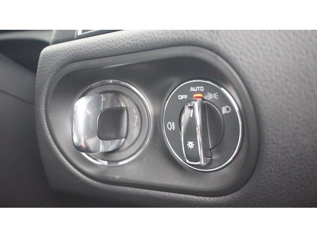 マカン マカンＧＴＳ　スポーツクロノ　純正ナビ　３６０カメラ　エントリードライブ　プライバシーガラス　クロレザー　シートヒーター　レーンアシスト　カラークレスト　パークアシスト　スポーツエグゾースト　ＲＳスパイダー２０ＡＷ（47枚目）