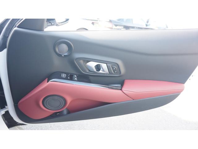 スープラ ＲＺ　純正ナビ　フルセグ　バックカメラ　ＥＴＣ２．０　ＪＢＬサウンド　スープラセーフティ　ハーフレザー　シートヒーター　オートハイビーム　クリソナ　レーンアシスト　ＢＳＭ（30枚目）