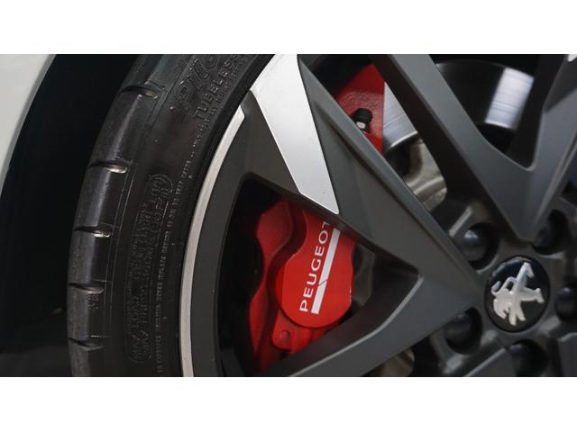 308 GTi byプジョースポール 純正ナビ フルセグ バックカメラ クロハーフレザー インテリジェントハイビーム クルコン BSM レーンアシスト DENONサウンド パーキングアシスタンス ETC リアモニター(17枚目)
