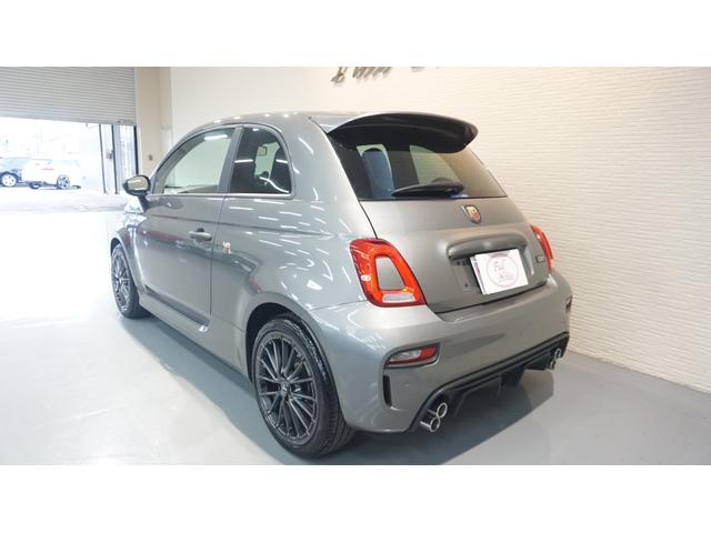 アバルト５９５ Ｆ５９５　アップルカープレイ　アンドロイド　ＥＴＣ　バックソナー　レコードモンツァマフラー　キーレス（9枚目）