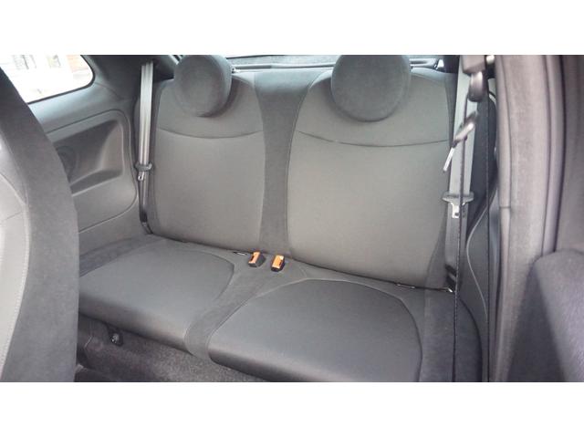 アバルト５９５ Ｆ５９５　アップルカープレイ　アンドロイド　ＥＴＣ　バックソナー　レコードモンツァマフラー　キーレス（23枚目）