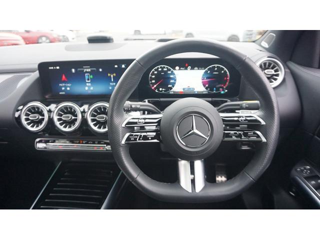 ＧＬＡクラス ＧＬＡ２００ｄ　４Ｍ　　ＡＭＧレザエクスクルーシブＰ　レザーＥＸＣ　フルセグ　３６０カメラ　クロレザー　シートヒーター　ＢＳＭ　パワーゲート　パークトロニック　ＨＵＤ　純正ドラレコ前後　ステア　レーン　ブレーキアシスト（19枚目）