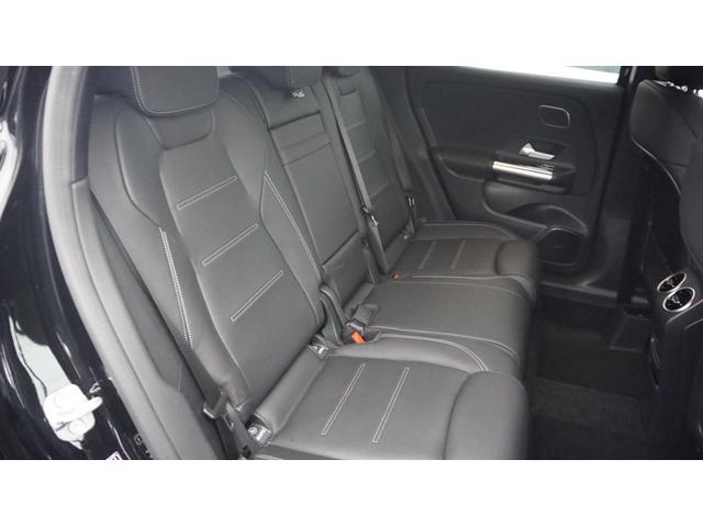 ＧＬＡクラス ＧＬＡ２００ｄ　４Ｍ　　ＡＭＧレザエクスクルーシブＰ　レザーＥＸＣ　フルセグ　３６０カメラ　クロレザー　シートヒーター　ＢＳＭ　パワーゲート　パークトロニック　ＨＵＤ　純正ドラレコ前後　ステア　レーン　ブレーキアシスト（27枚目）