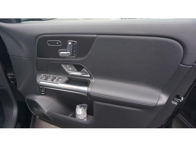 ＧＬＡクラス ＧＬＡ２００ｄ　４Ｍ　　ＡＭＧレザエクスクルーシブＰ　レザーＥＸＣ　フルセグ　３６０カメラ　クロレザー　シートヒーター　ＢＳＭ　パワーゲート　パークトロニック　ＨＵＤ　純正ドラレコ前後　ステア　レーン　ブレーキアシスト（32枚目）