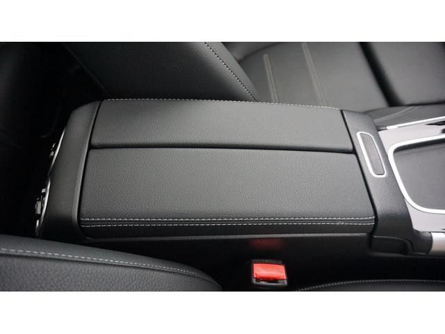 ＧＬＡクラス ＧＬＡ２００ｄ　４Ｍ　　ＡＭＧレザエクスクルーシブＰ　レザーＥＸＣ　フルセグ　３６０カメラ　クロレザー　シートヒーター　ＢＳＭ　パワーゲート　パークトロニック　ＨＵＤ　純正ドラレコ前後　ステア　レーン　ブレーキアシスト（37枚目）