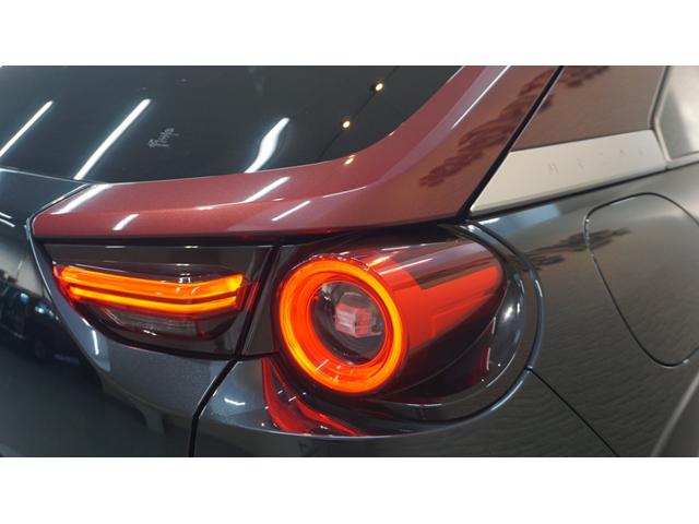 ＭＸ－３０ロータリーＥＶ エディションＲ　純正ナビ　フルセグ　３６０カメラ　ＡＣ１５００Ｗ　ＢＯＳＥサウンド　パーキングセンサー　レーンキープ　スマートブレーキ　ＢＳＭ　ＥＴＣ　ＨＤＭＩ　ハーフレザー　シートヒーター　ステアヒーター（7枚目）